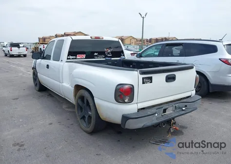2001 Chevrolet Silverado 1500 Ls from USA, damaged, VIN 2GCEC19T911345307
